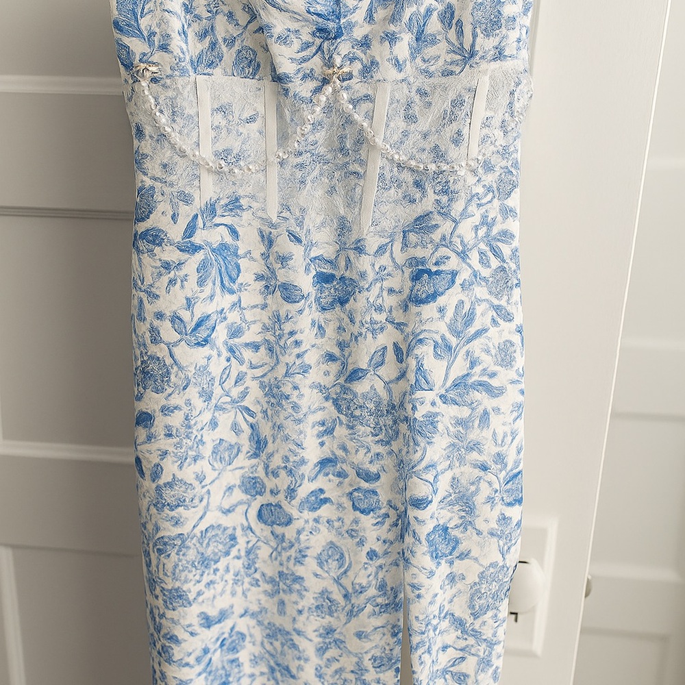 SHEIN Blue & White Floral Lace Midi Dress – Size Small – Detachable Pearls